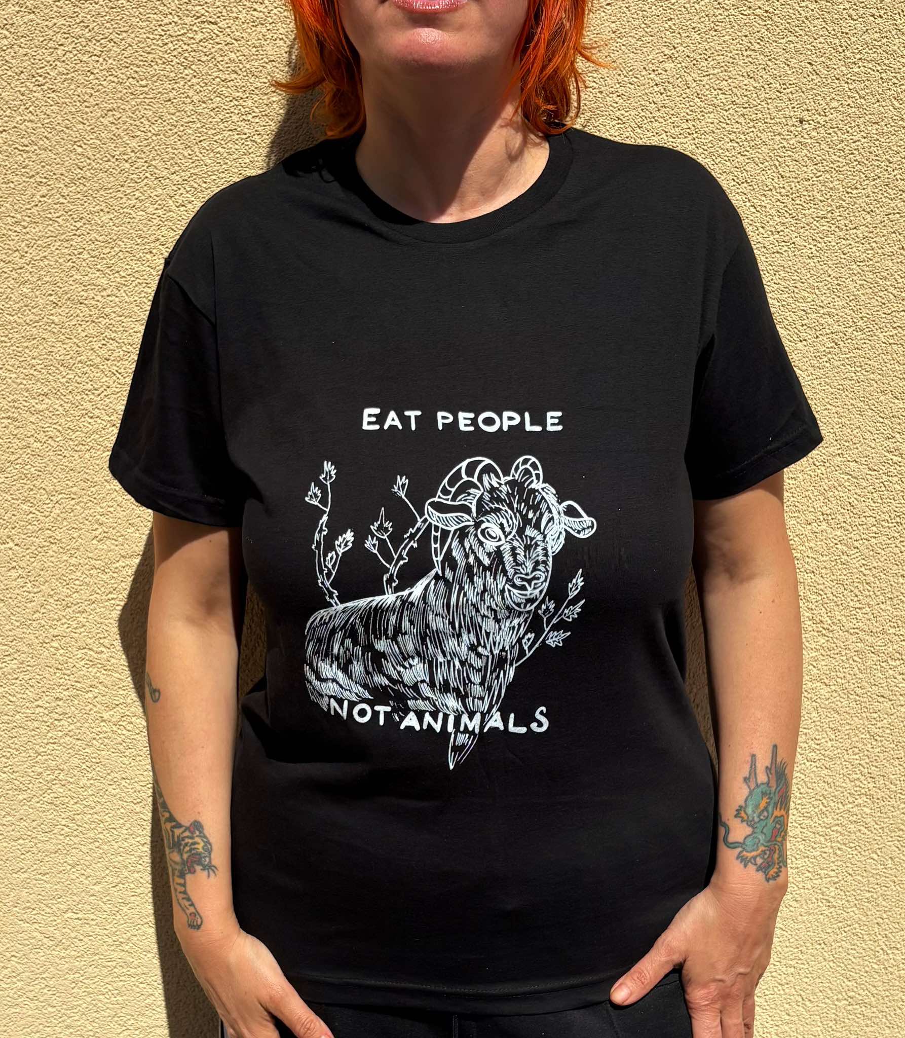 T shirt Eat people